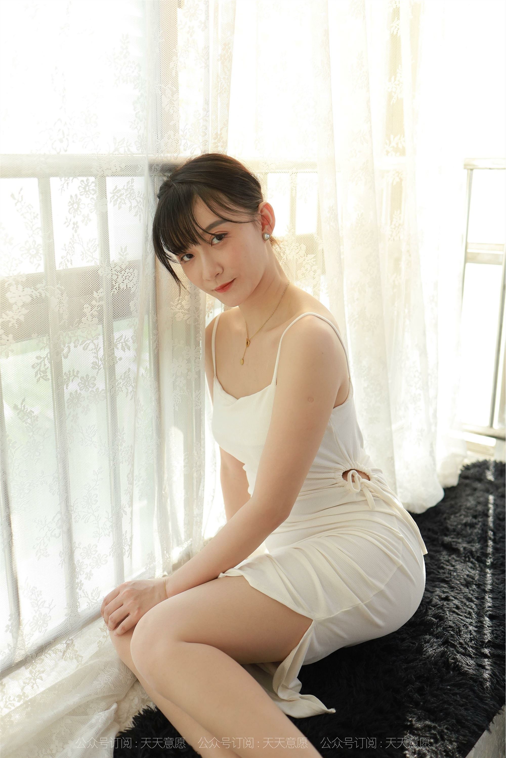 IESS异思趣向  2021.11.01 丝享家962：秋秋《白裙姓感恋人》